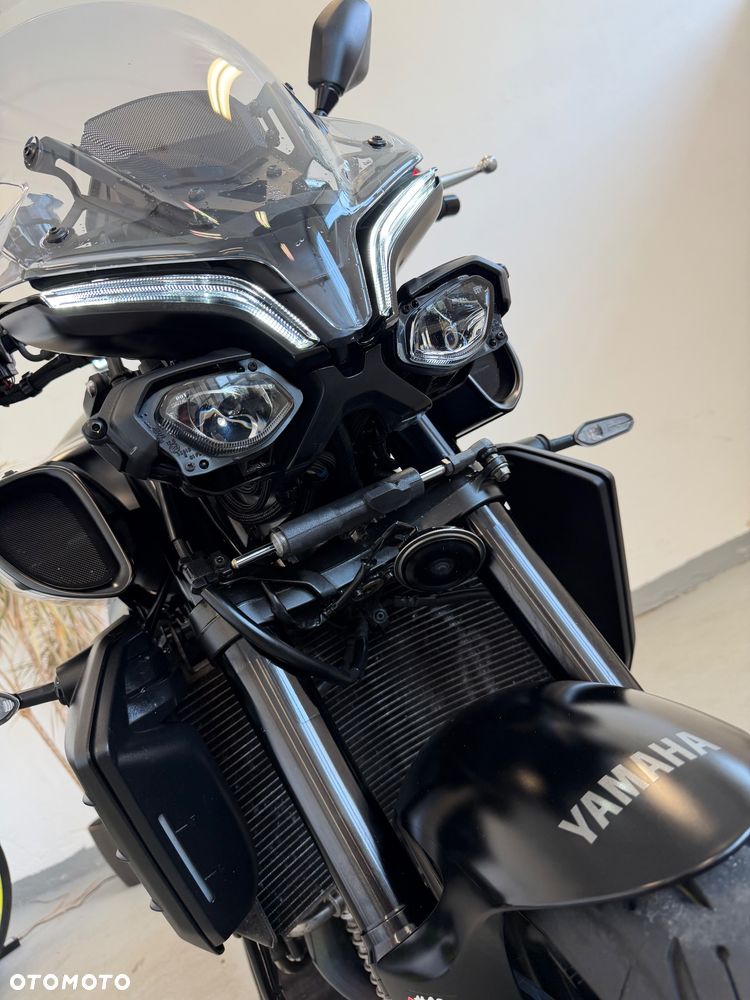 Yamaha MT - 6