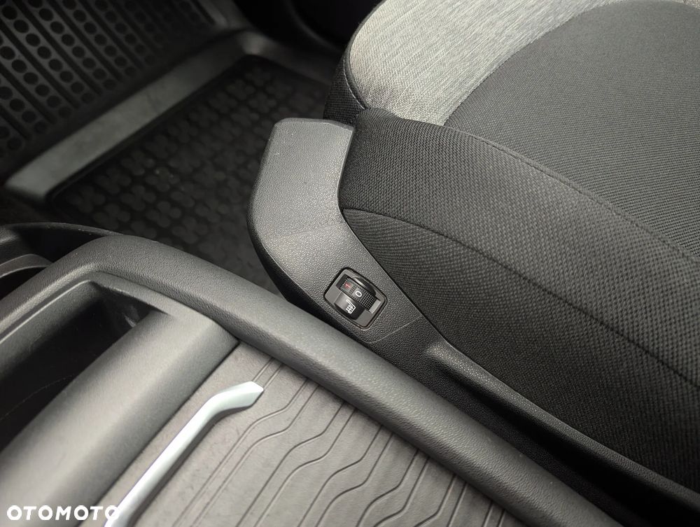 Citroën C4 Grand Picasso - 12