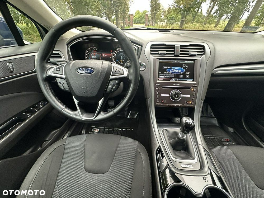Ford Mondeo - 31