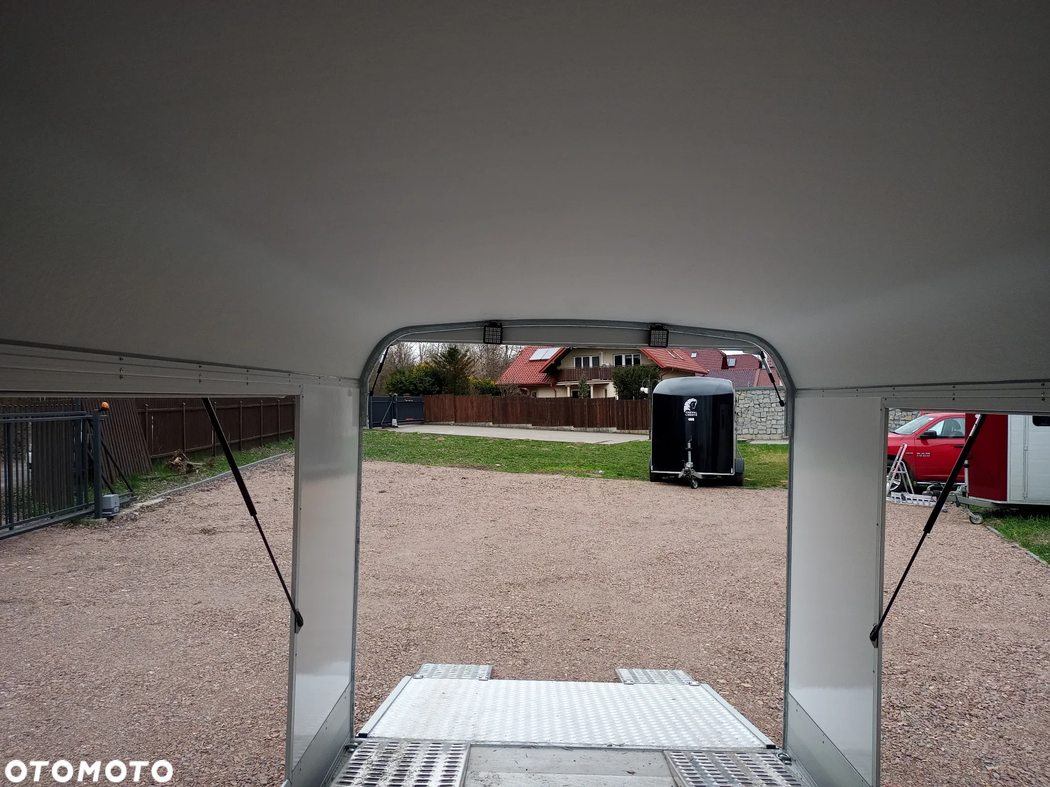Debon Fourgon C1000 Roadster - 27