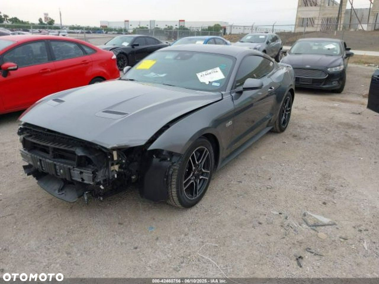 Ford Mustang - 5