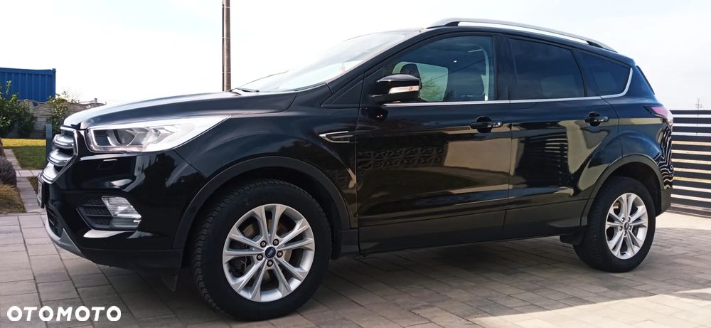 Ford Kuga 1.5 TDCi 2x4 Trend - 4