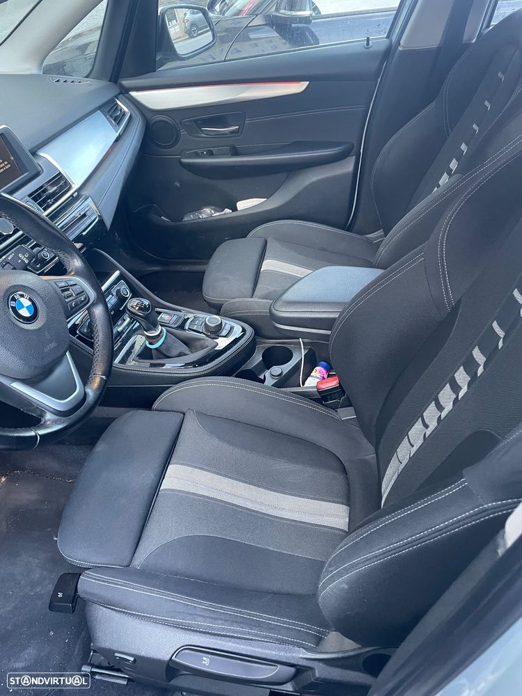 BMW 216 Active Tourer d Line Sport - 2