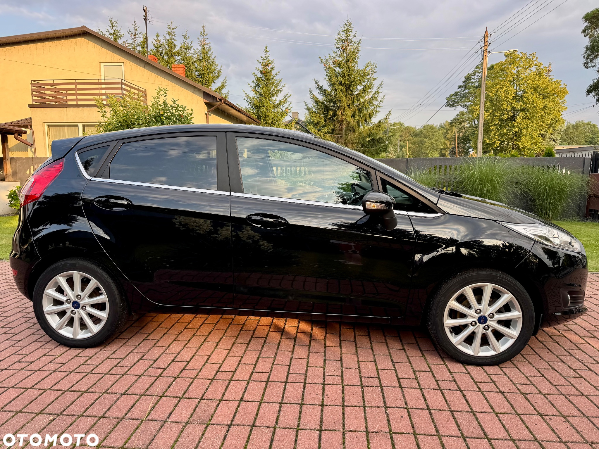 Ford Fiesta 1.5 TDCi ECOnetic Titanium ASS - 6