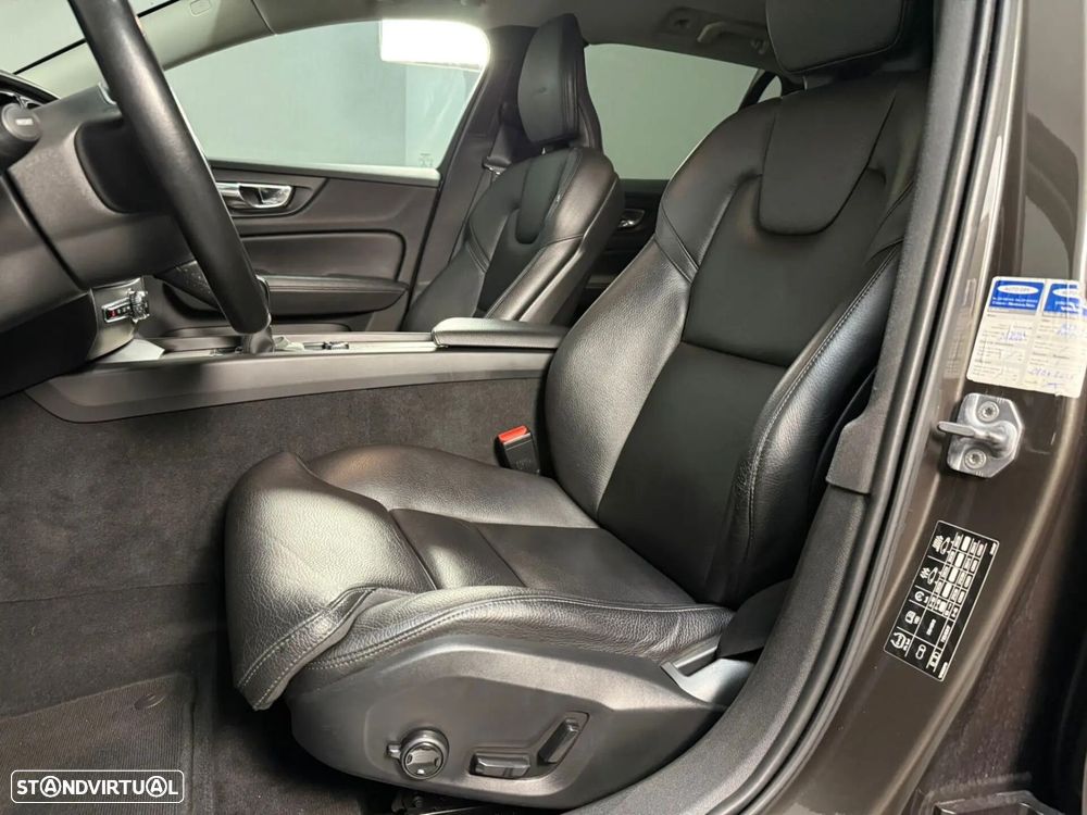 Volvo V60 2.0 D3 Inscription - 13