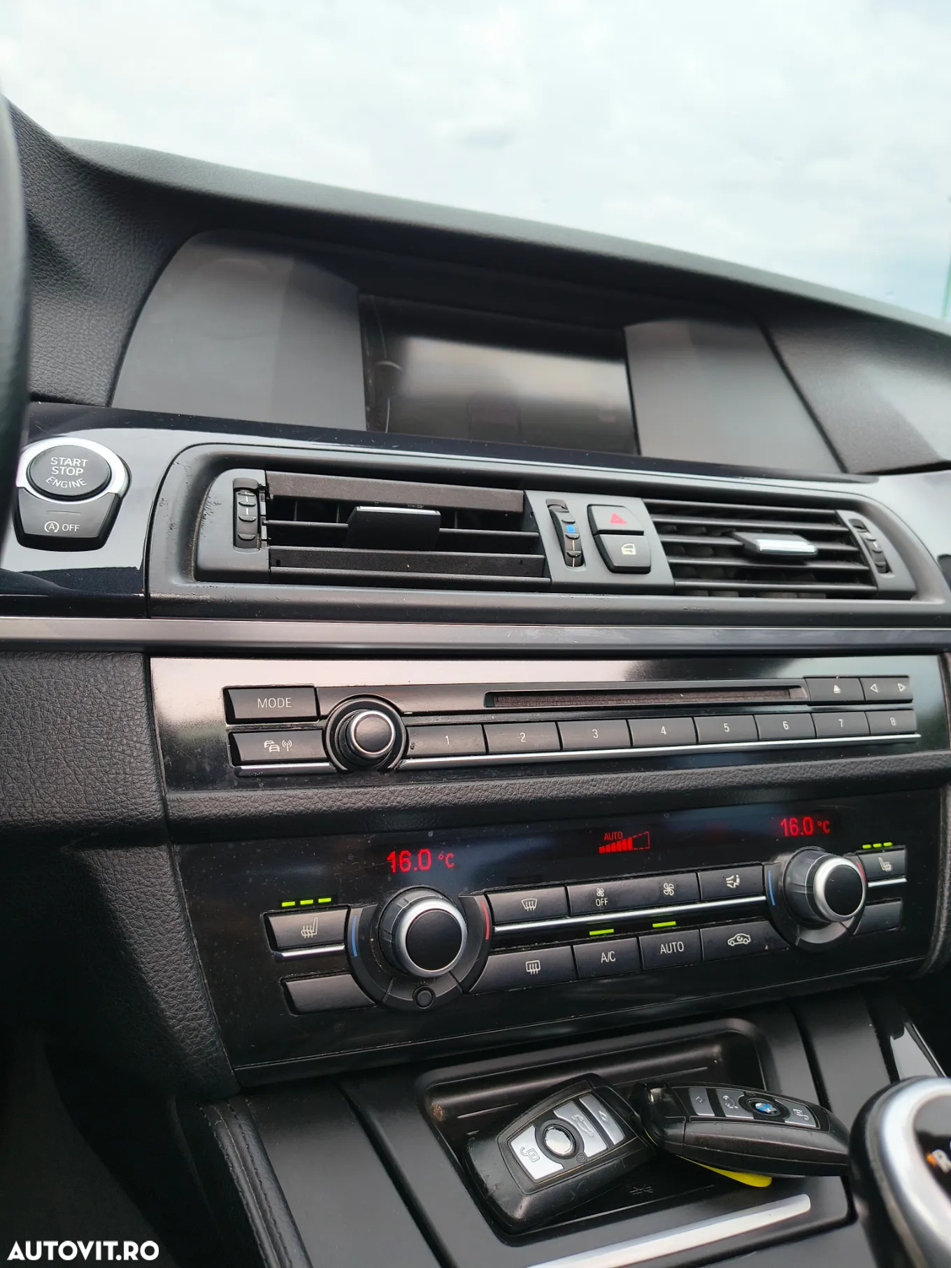 BMW Seria 5 520d - 11