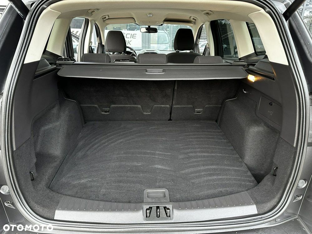 Ford Kuga 1.5 EcoBoost 2x4 Titanium - 29