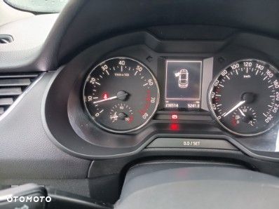Skoda Octavia 1.4 TSI Ambition - 8