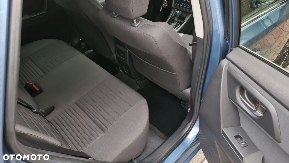 Toyota Auris 1.6 Premium MS - 33