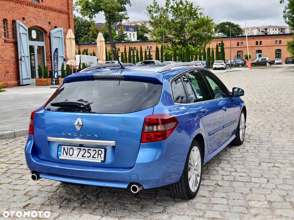 Renault Laguna - 3