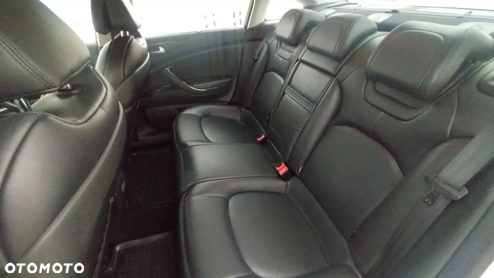 Citroën C5 2.0 HDi Exclusive - 16