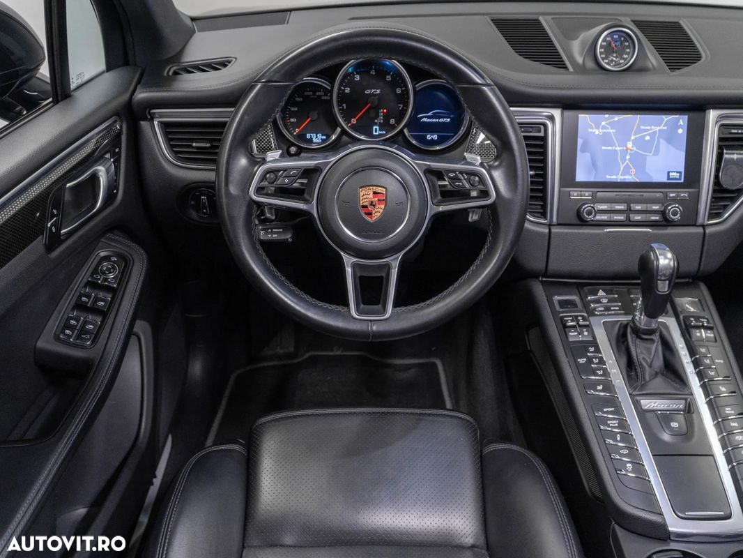 Porsche Macan - 17