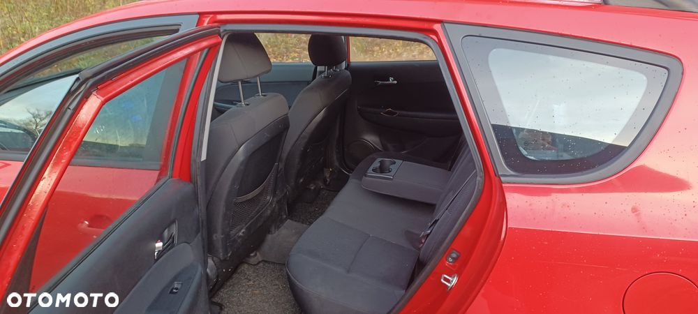 Hyundai i30 1.6 Comfort - 7