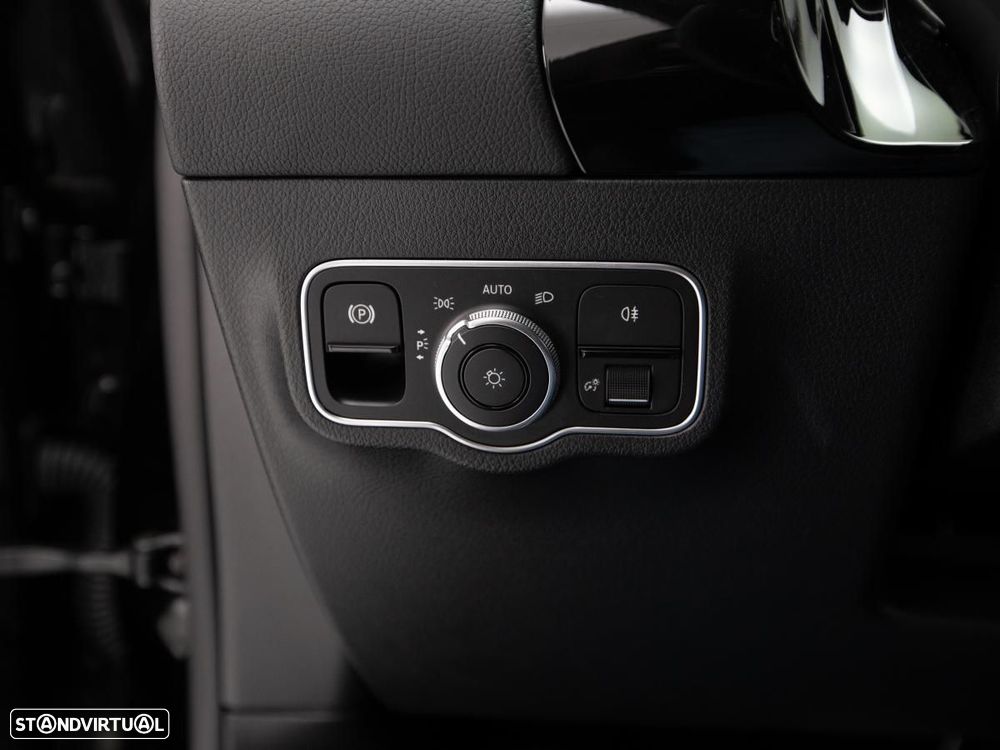 Mercedes-Benz GLA 250 e 8G-DCT AMG Line - 16