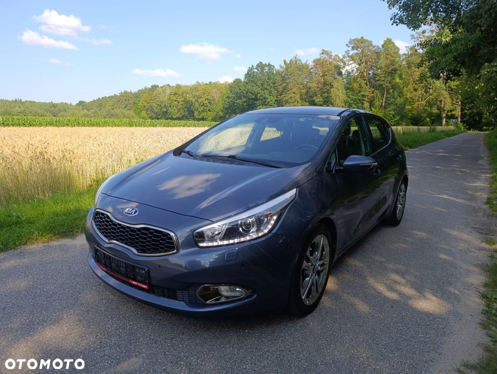 Kia Ceed 1.6 CRDi Business Line - 1