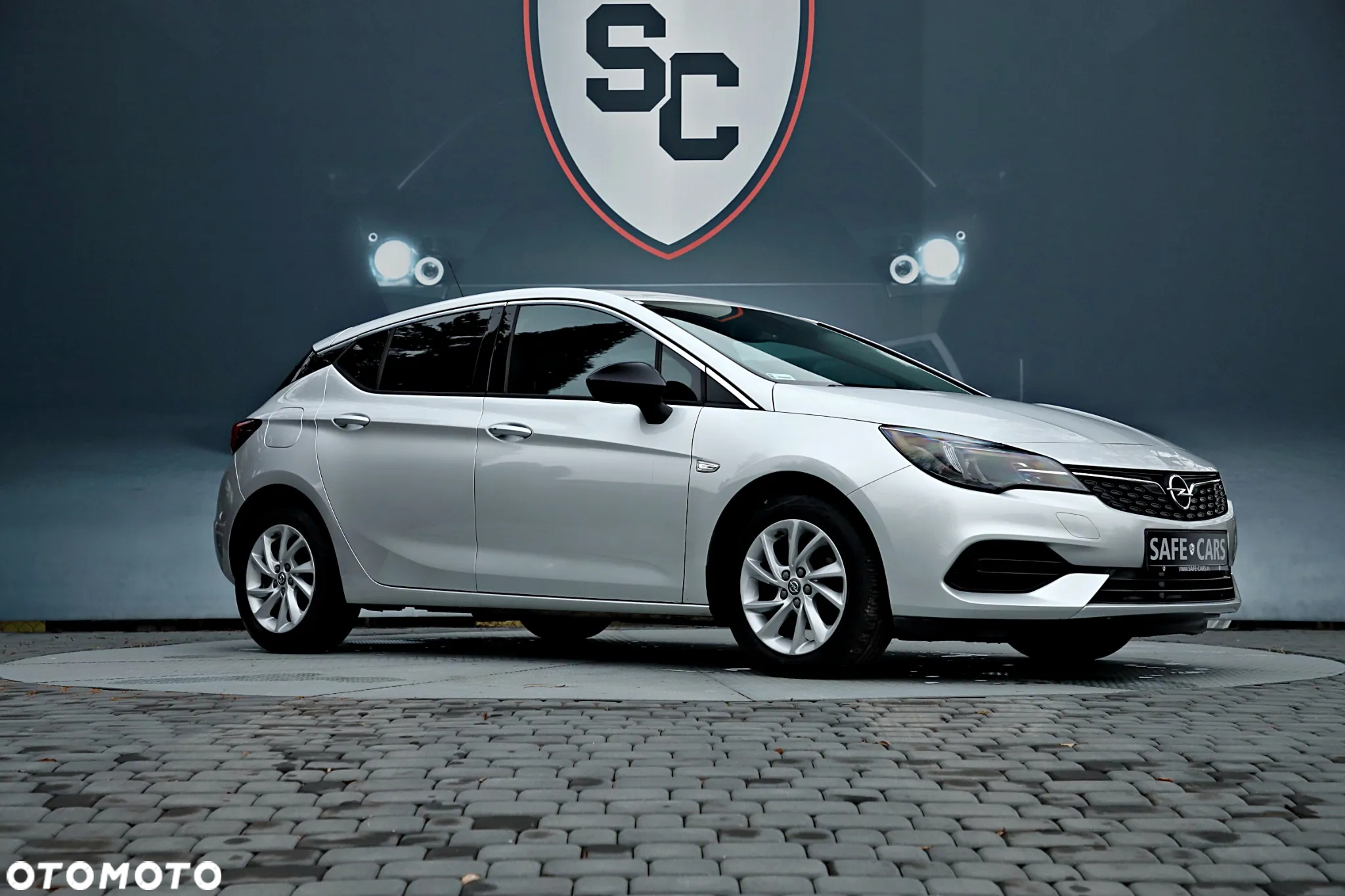 Opel Astra V 1.2 T Elegance S&S - 13