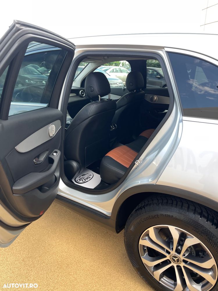 Mercedes-Benz GLC 300 d 4MATIC 9G-TRONIC - 26