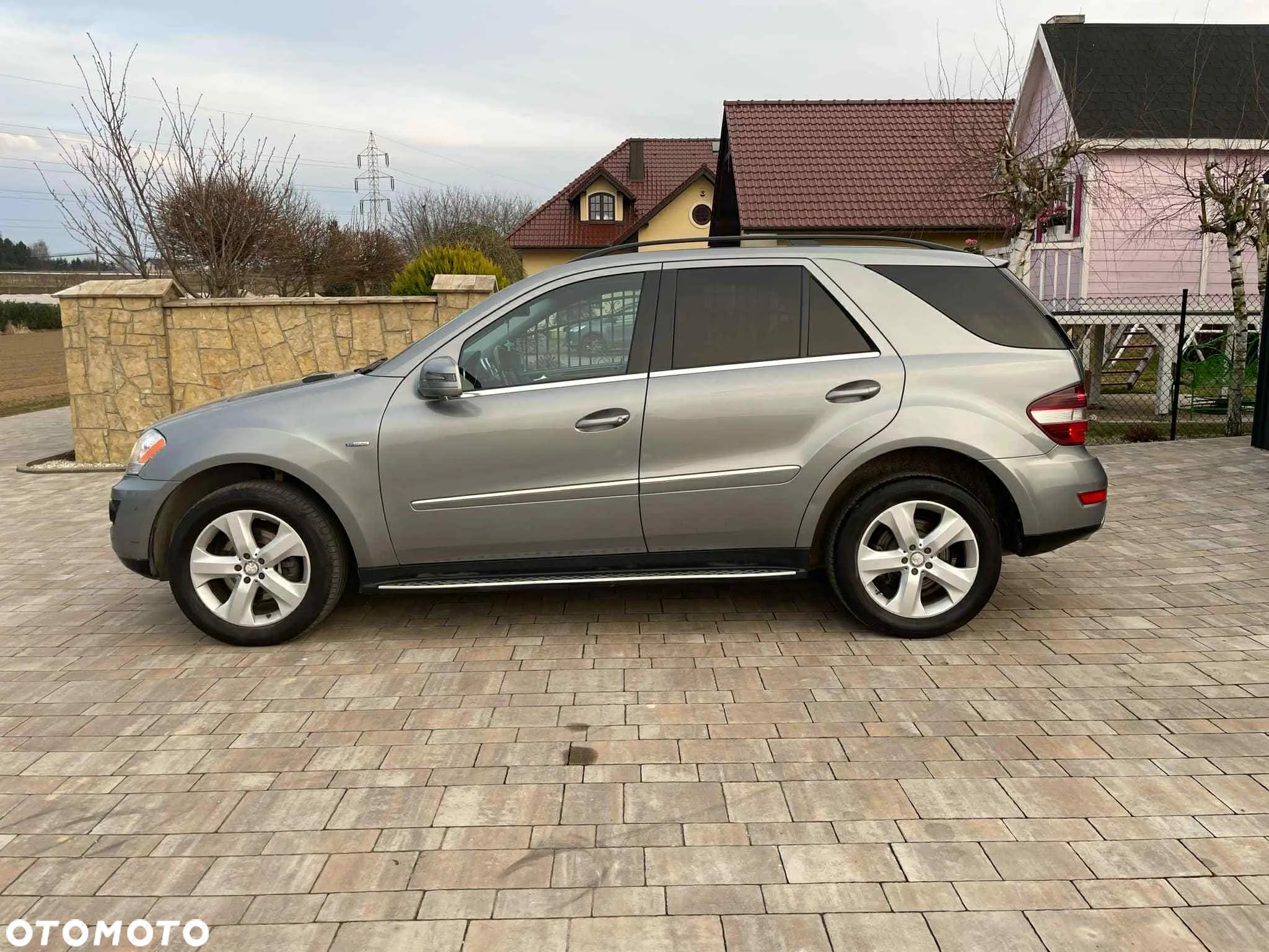 Mercedes-Benz ML 350 BlueTec 4-Matic - 7