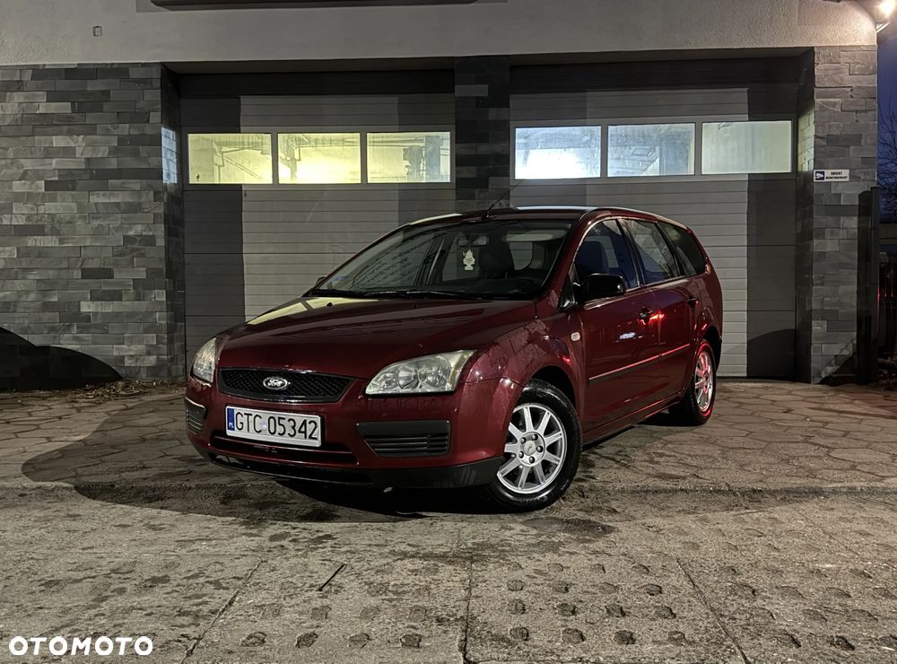 Ford Focus 1.6 TDCi Ambiente DPF - 1