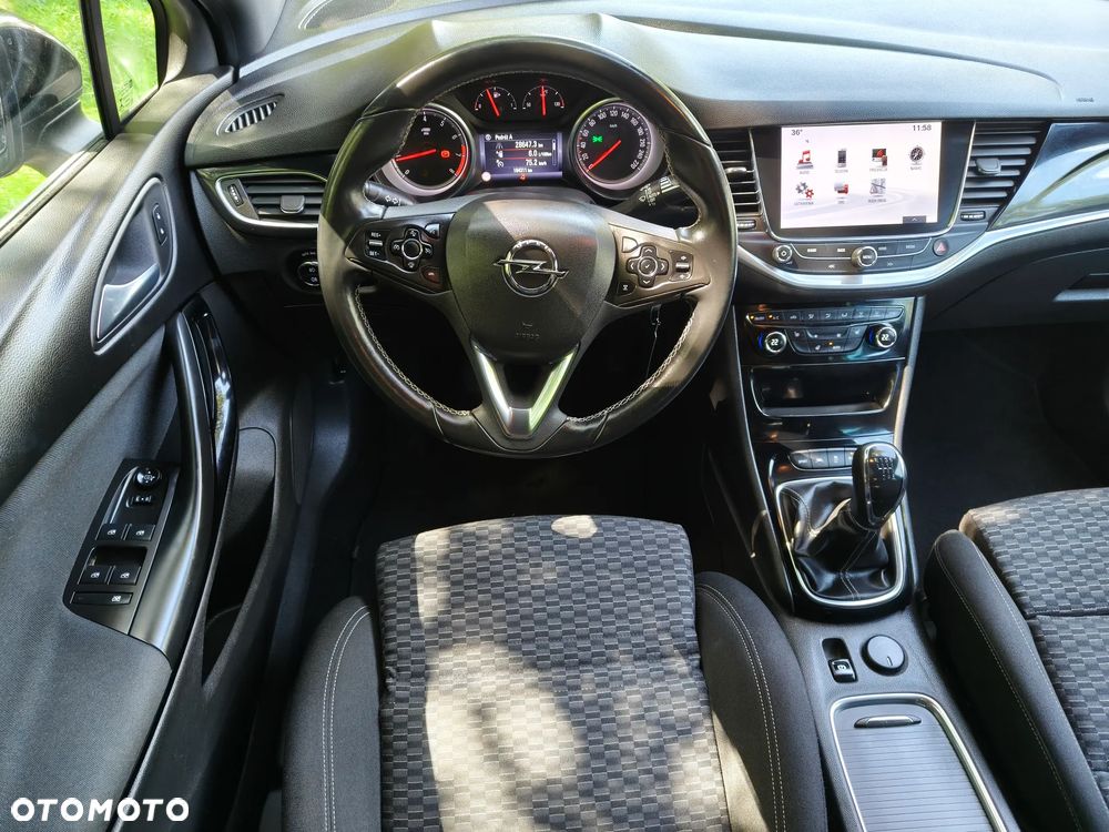Opel Astra 1.4 Turbo Start/Stop Innovation - 29