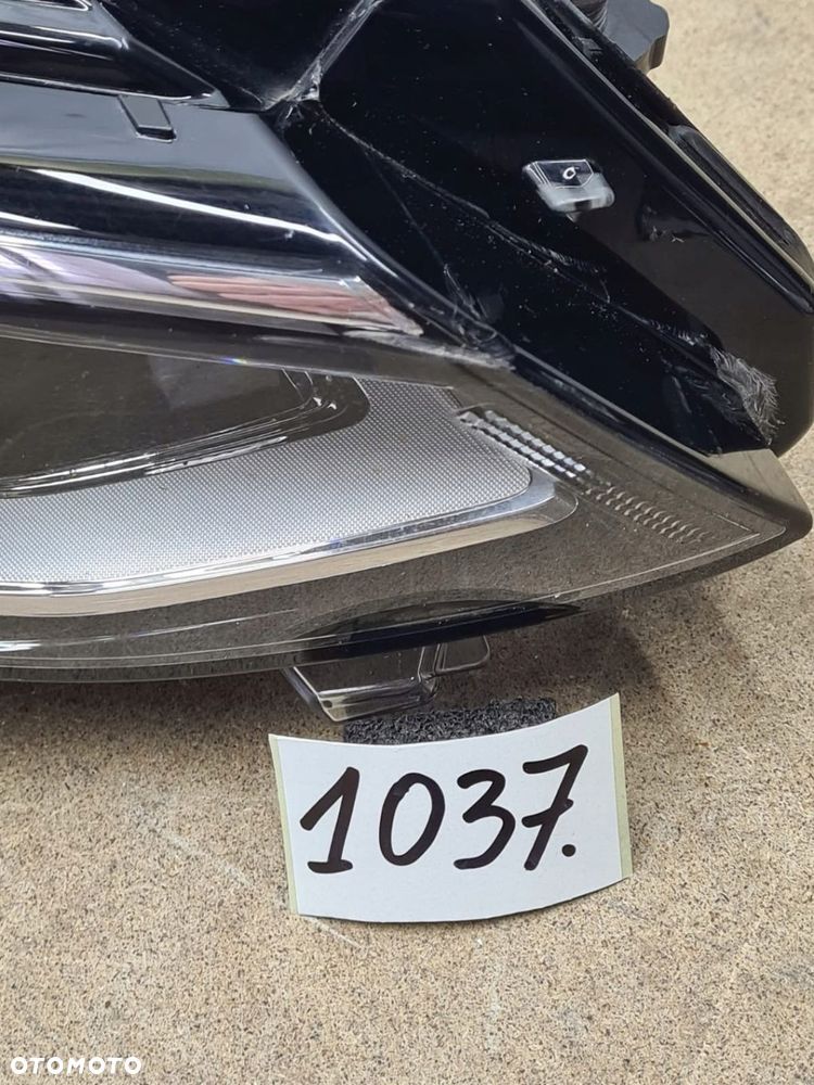 REFLEKTOR LAMPA PRZÓD PRAWY LED VW GOLF VIII 19-23r - 3