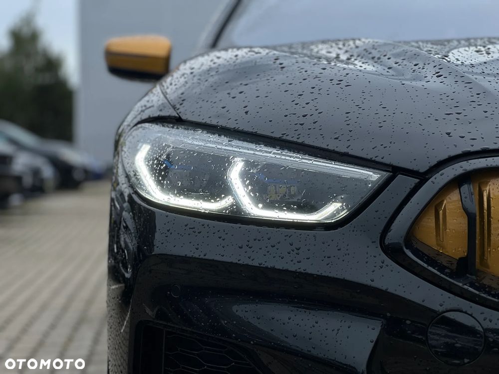 BMW Seria 8 - 11