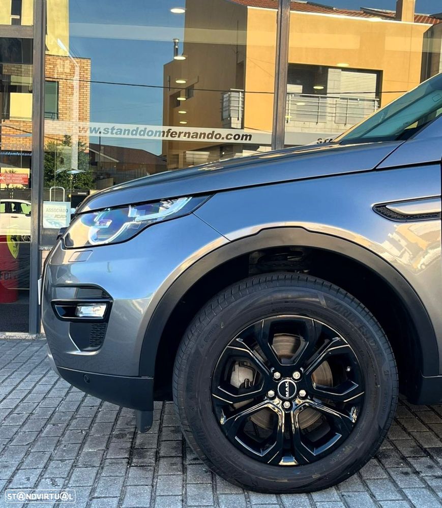 Land Rover Discovery Sport D150 HSE - 8