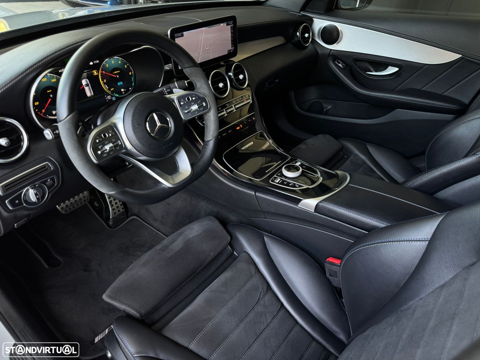 Mercedes-Benz C 300 de AMG Line - 2