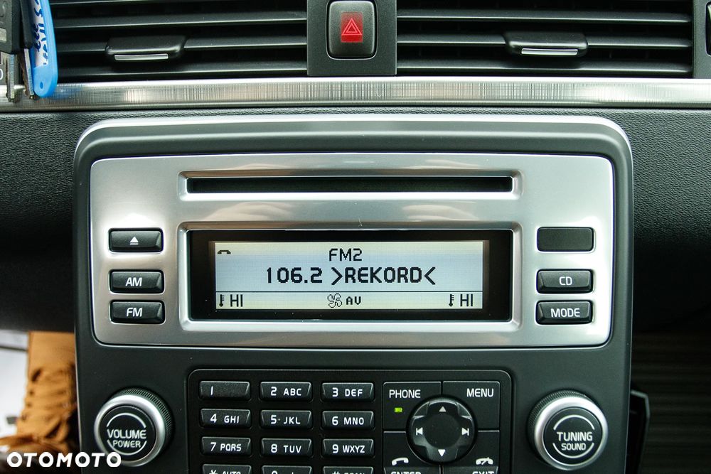 Volvo V70 2.5T Summum - 24