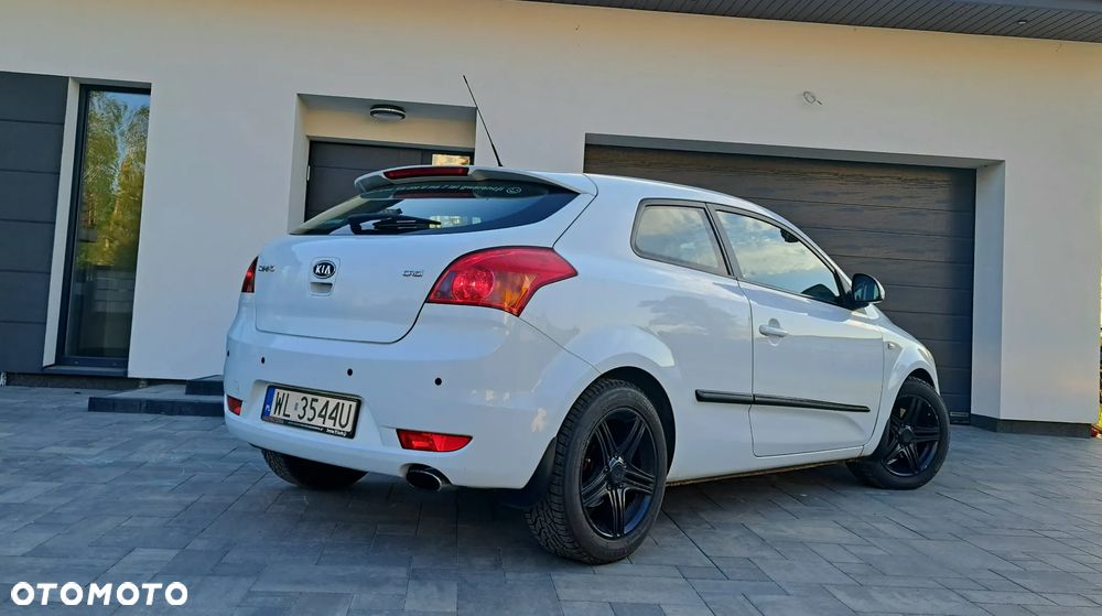 Kia Ceed - 6