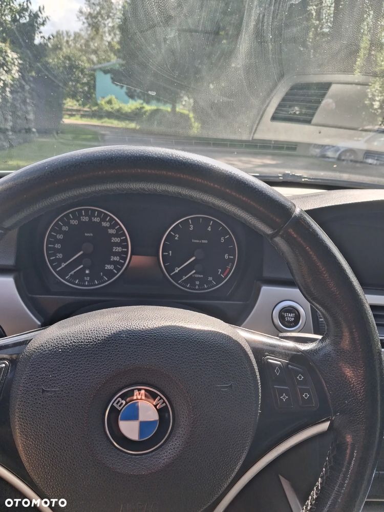 BMW Seria 3 - 17
