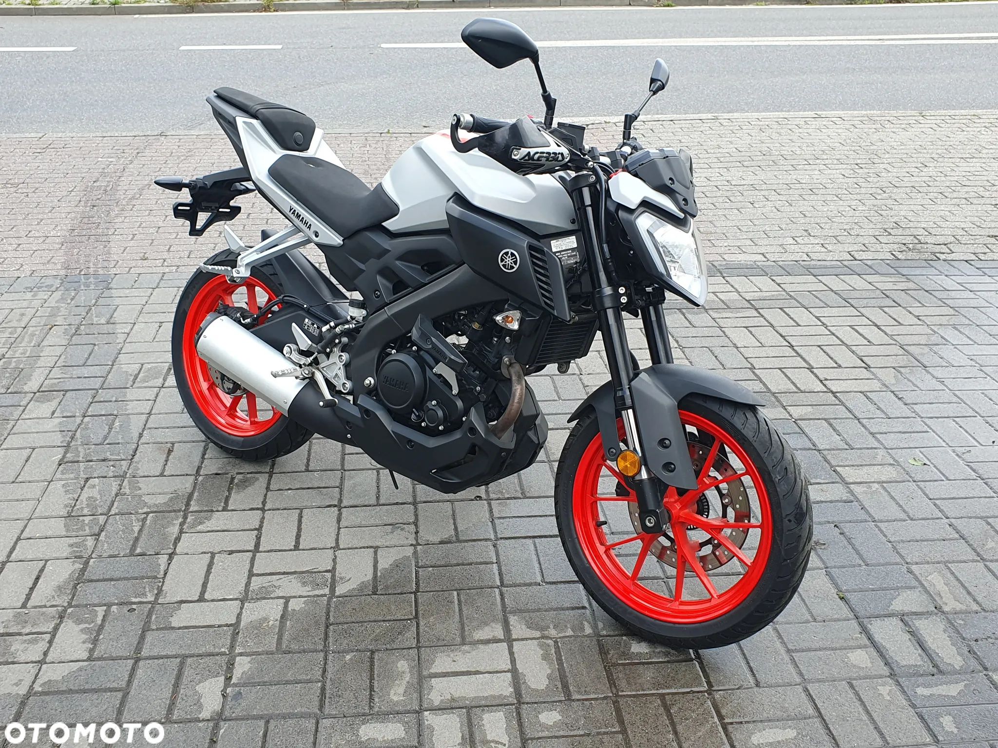 Yamaha MT - 1