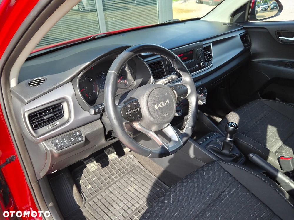 Kia Rio 1.2 M - 17