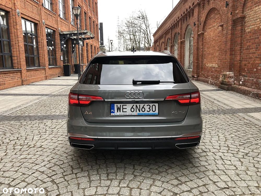 Audi A4 Avant 40 TDI S tronic S line - 6