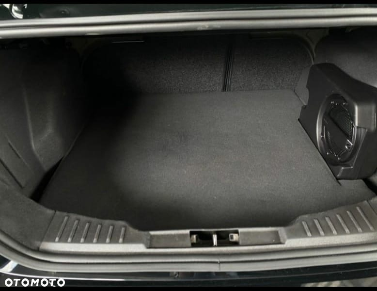 Ford Focus - 21