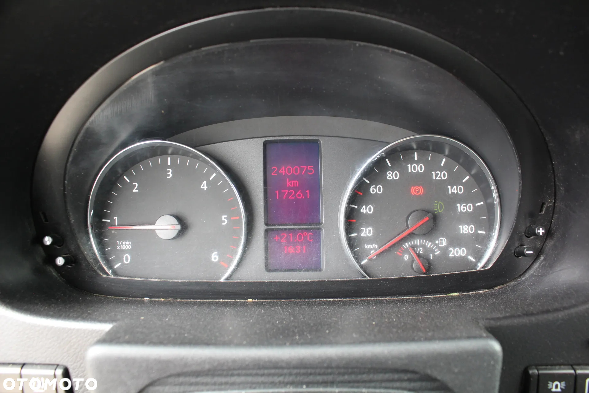 Volkswagen CRAFTER - 20