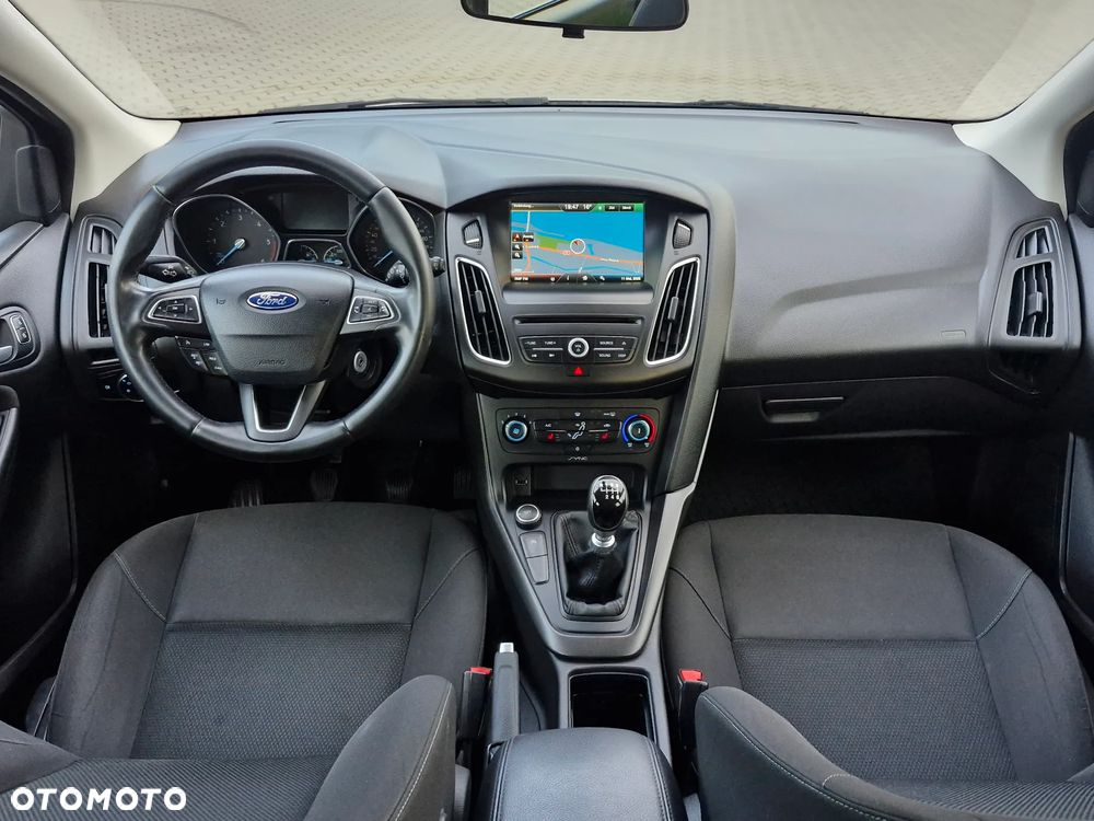 Ford Focus 1.5 TDCi SYNC Edition ASS - 19