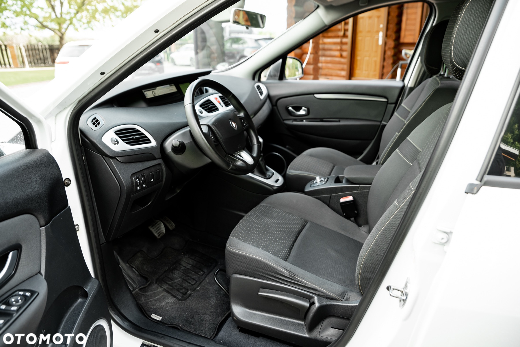 Renault Scenic 2.0 16V Expression - 17