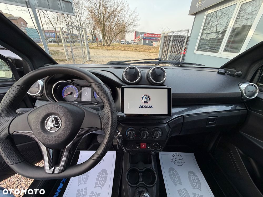 Aixam Coupe - 12