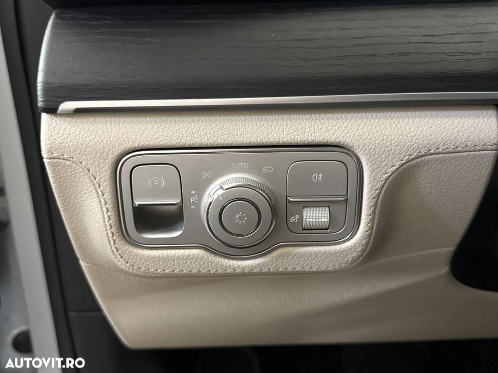 MERCEDES-BENZ GLE 2023 — imagine 15