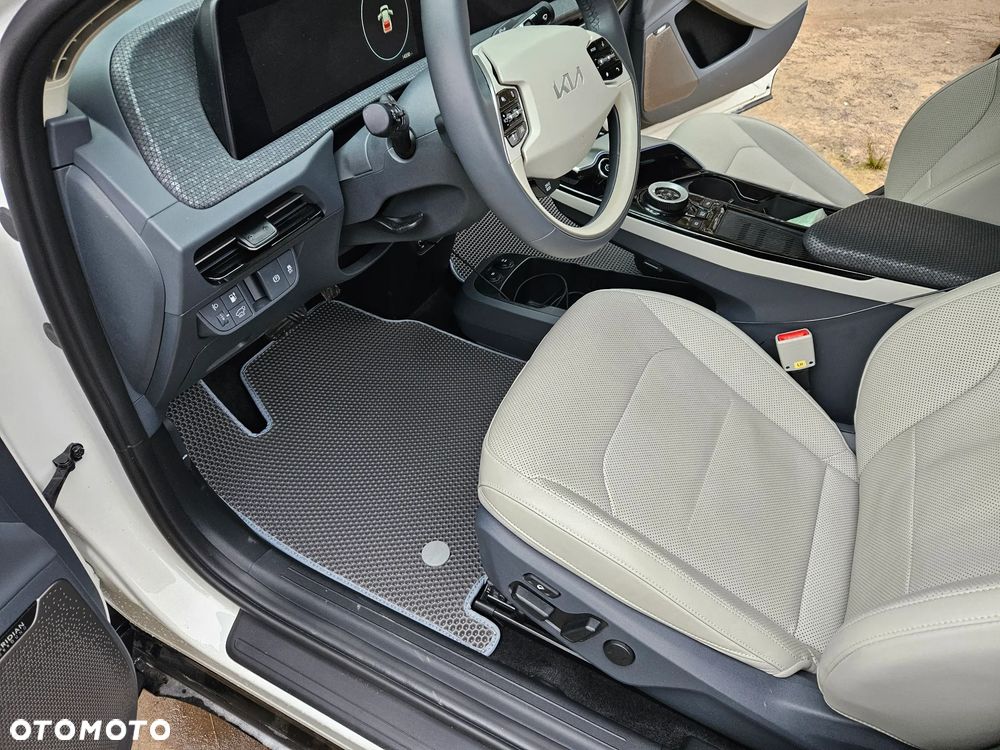 Kia EV6 77.4kWh Plus AWD - 5