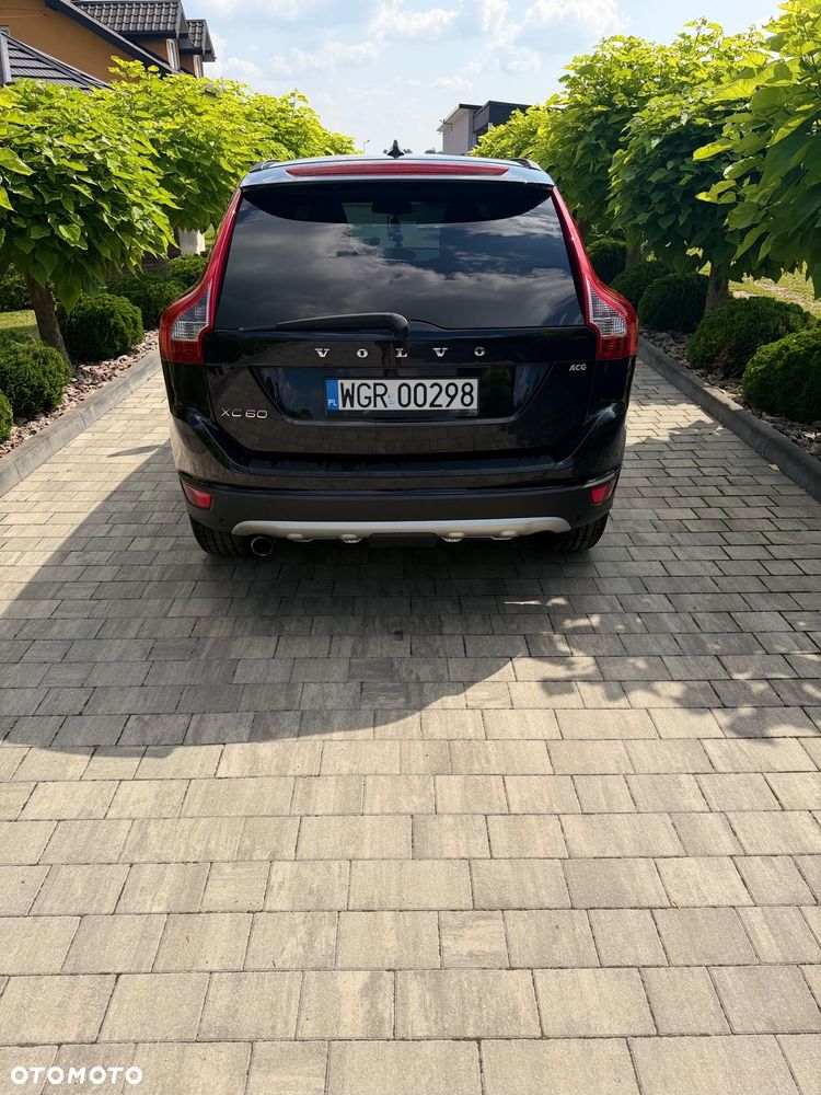 Volvo XC 60 D3 Momentum - 3