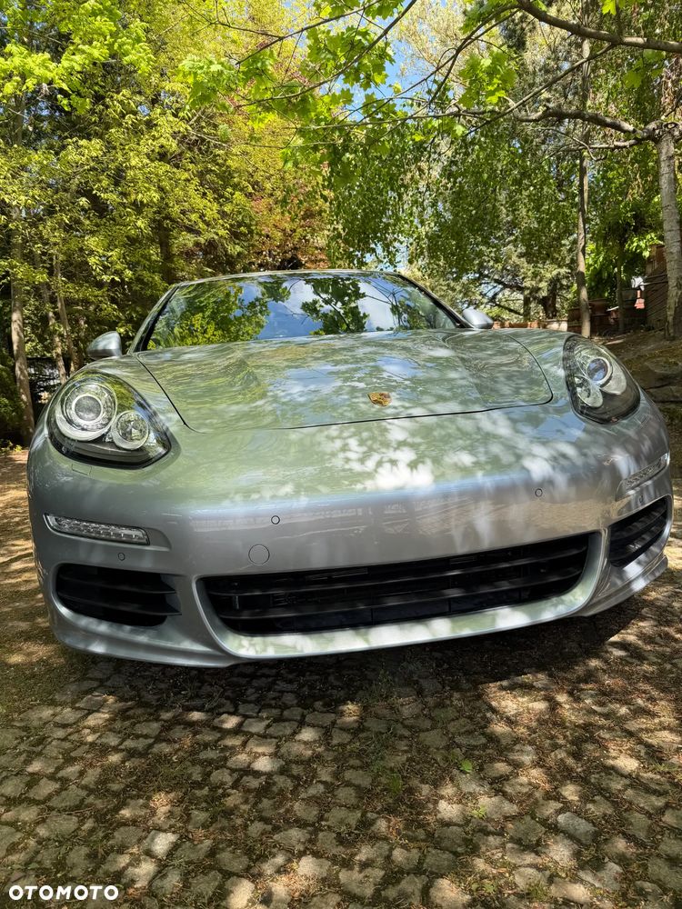 Porsche Panamera PDK - 3