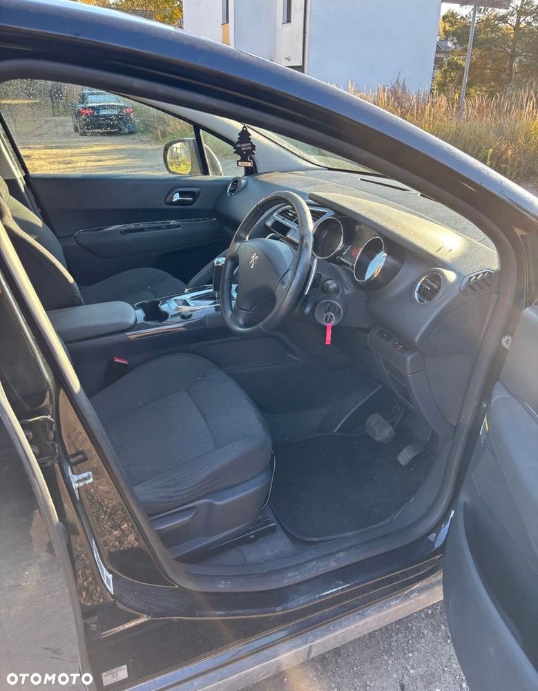 Peugeot 3008 - 11