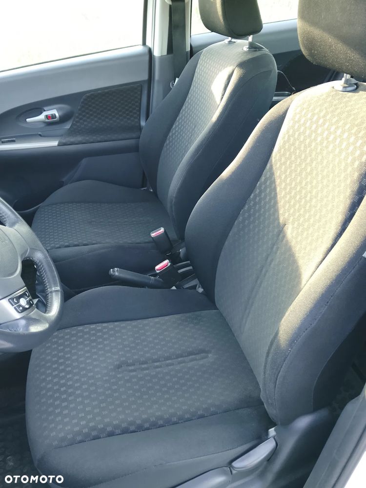 Toyota Urban Cruiser 1.33 Luna EU5 - 22