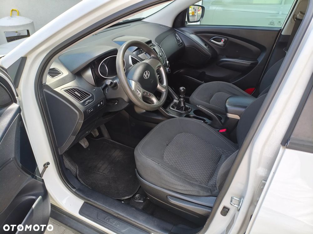 Hyundai ix35 1.6 2WD Trend - 18
