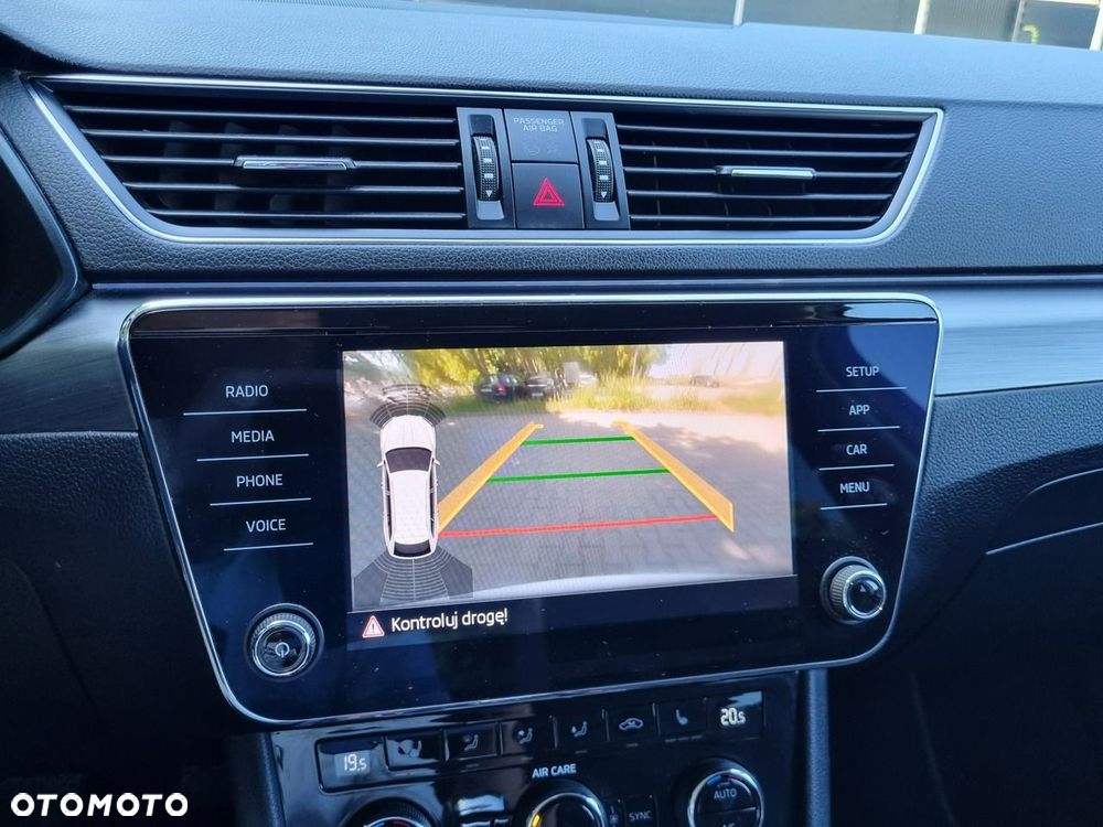 Skoda Superb 1.8 TSI Ambition DSG - 22