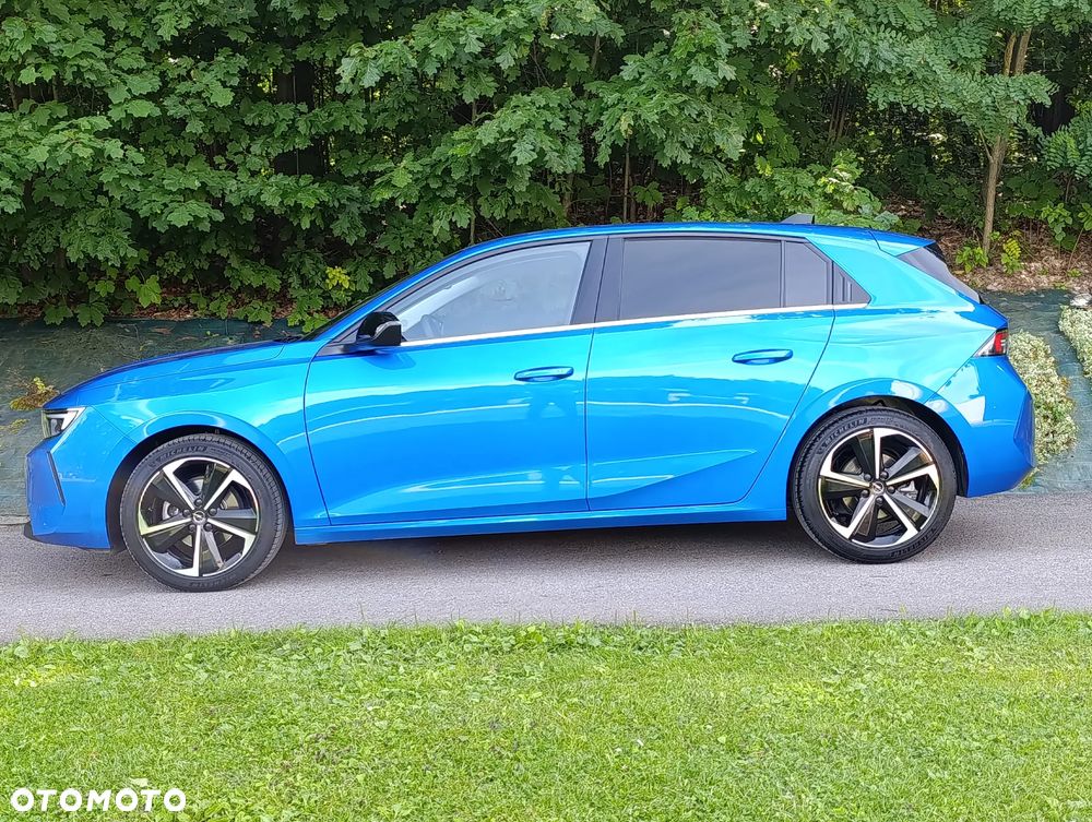 Opel Astra 1.2 T Business Elegance S&S - 11