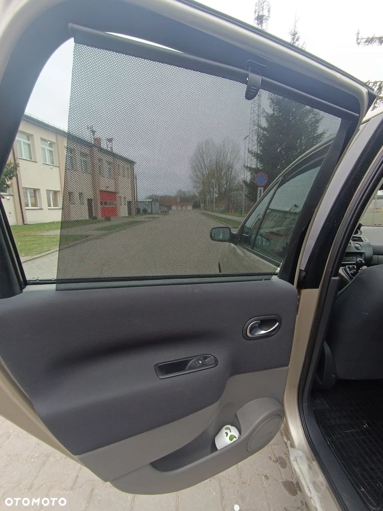 Renault Grand Scenic Gr 2.0 16V Emotion - 18