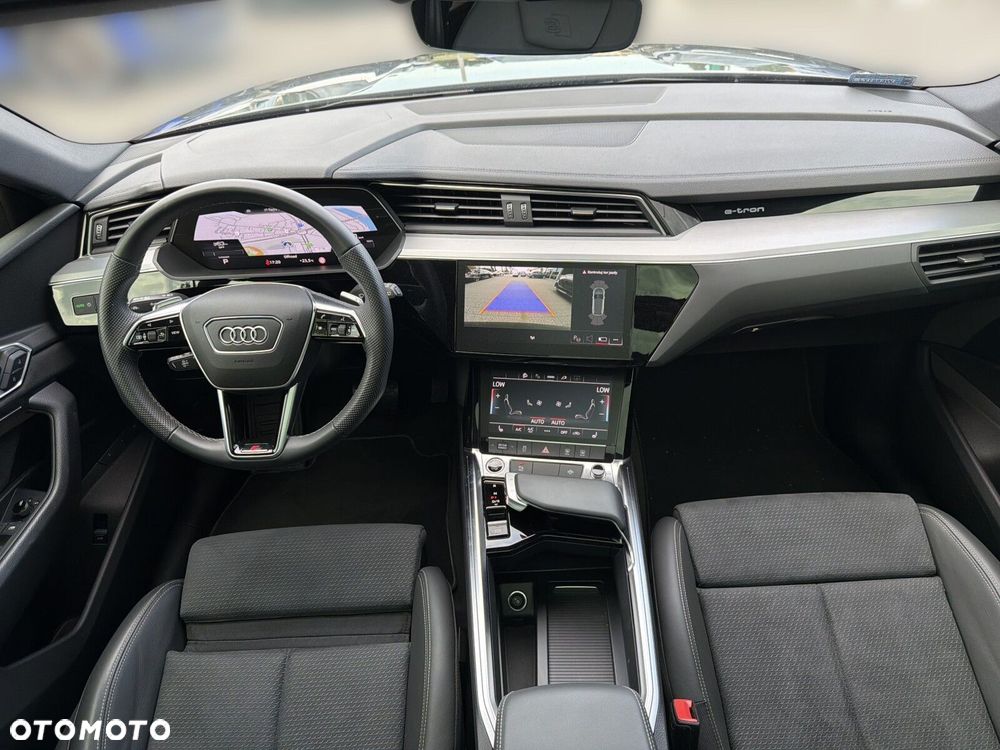 Audi e-tron - 18